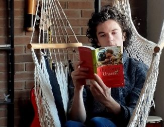 © 2021 Brian Millward / LEAF Brian Millward reading a book
