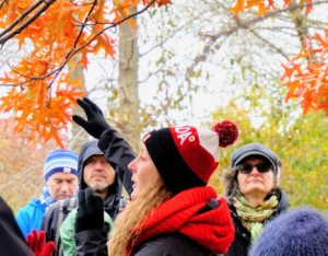 ©2018 Kanchan Maharaj LEAF staff and participants at a LEAF fall guided tree tour