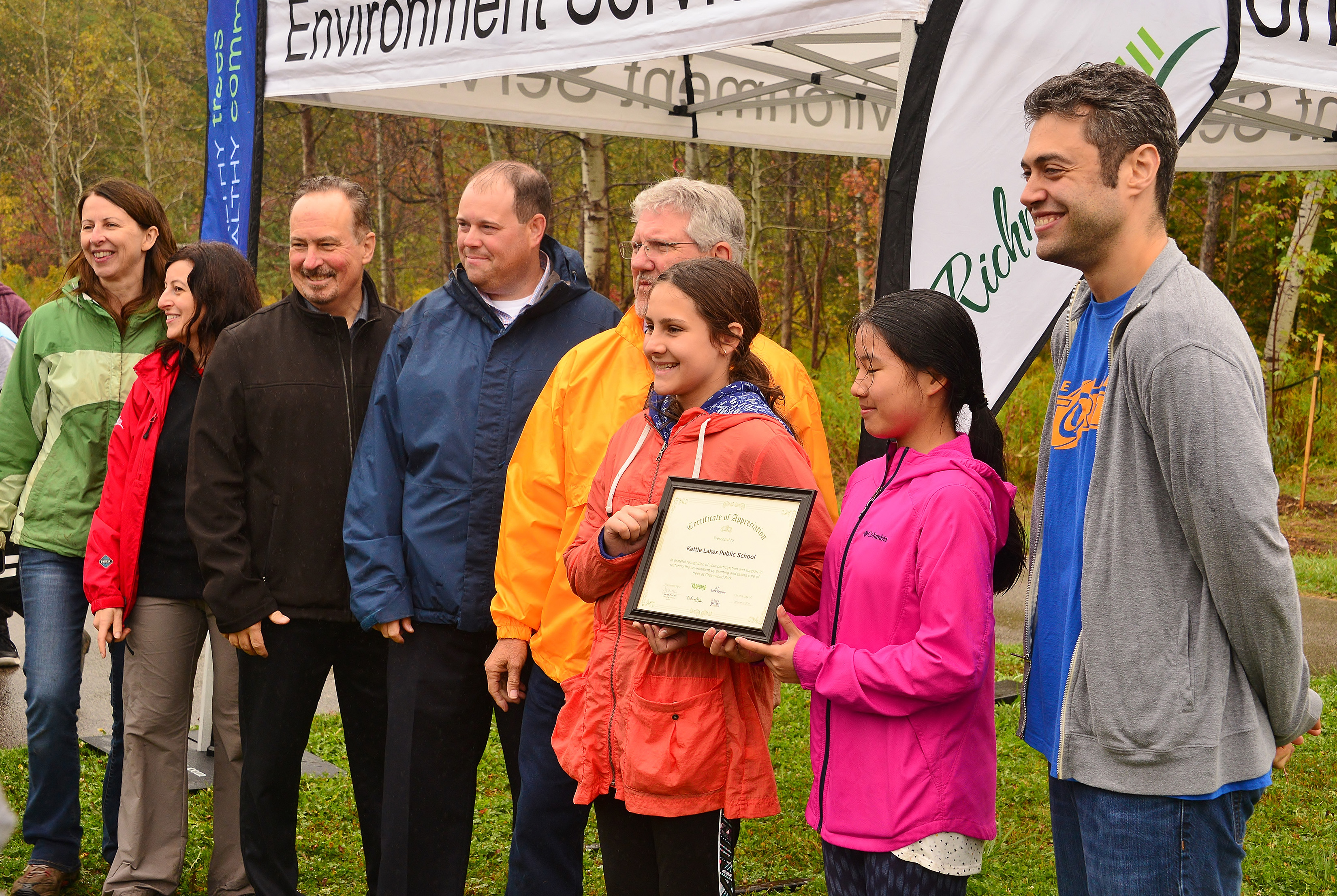 Students Return to Care for Their Local Urban Forest! LEAF Local