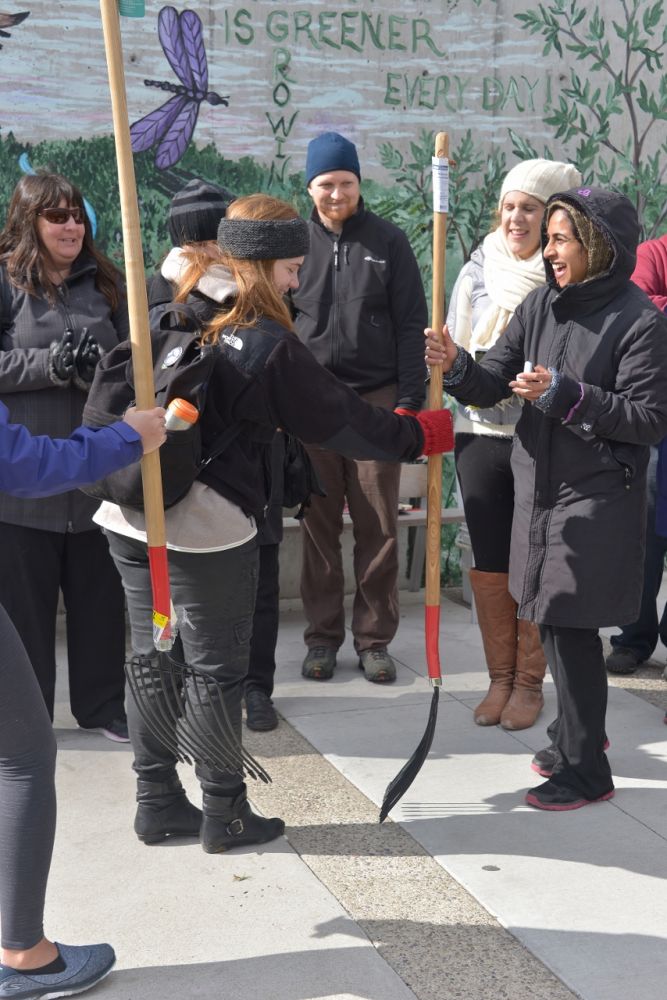 Presentation of mulching rakes